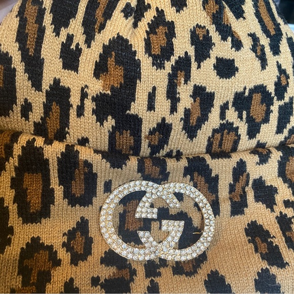 SOLD.                        GG KOREAN Y2K BLING BLING LEOPARD BEANIE - Picture 3 of 8